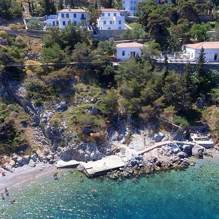 Douskos Beach House Lejlighed Hydra  Eksteriør billede