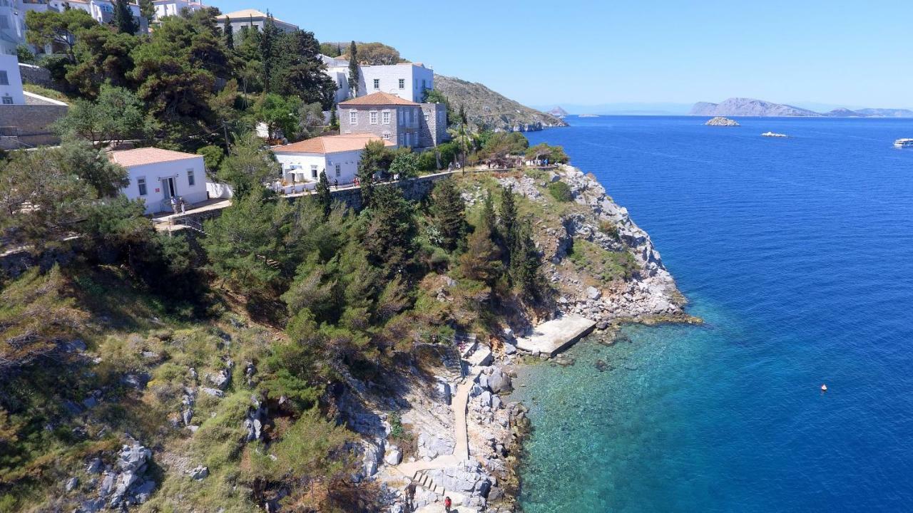 Douskos Beach House Lejlighed Hydra  Eksteriør billede